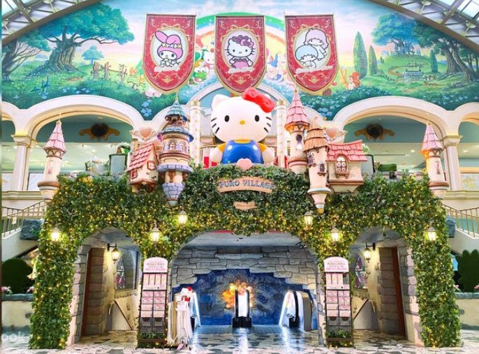 Sanrio Puroland, Japan